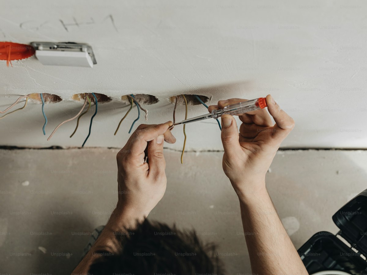 Recessed and pendant lighting install